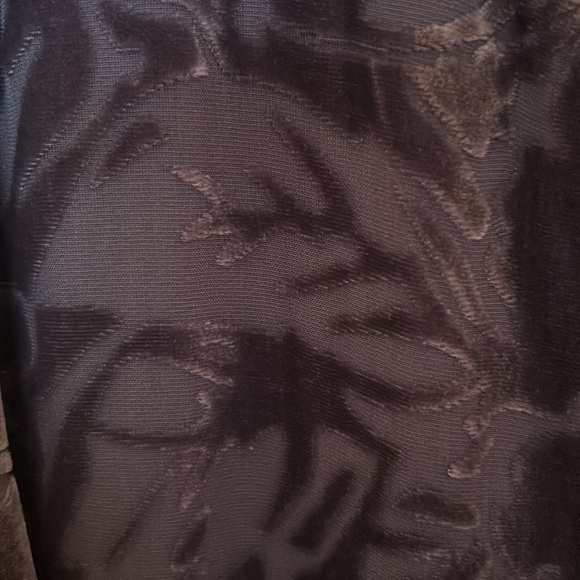 Party time Purple/plum velour/silk comfort with pockets, flowy chic style - Picture 6 of 6